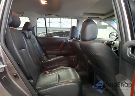 2013 Toyota Highlander Hybrid Limited z USA, uszkodzony, nr VIN JTEDC3EH8D2015683